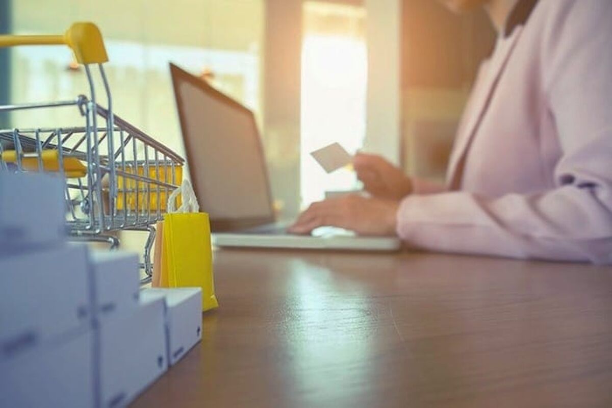 چگونه مشتری اینترنتی جذب کنیم؟ | چند ایده ناب برای صاحبان فروشگاه‌های آنلاین
