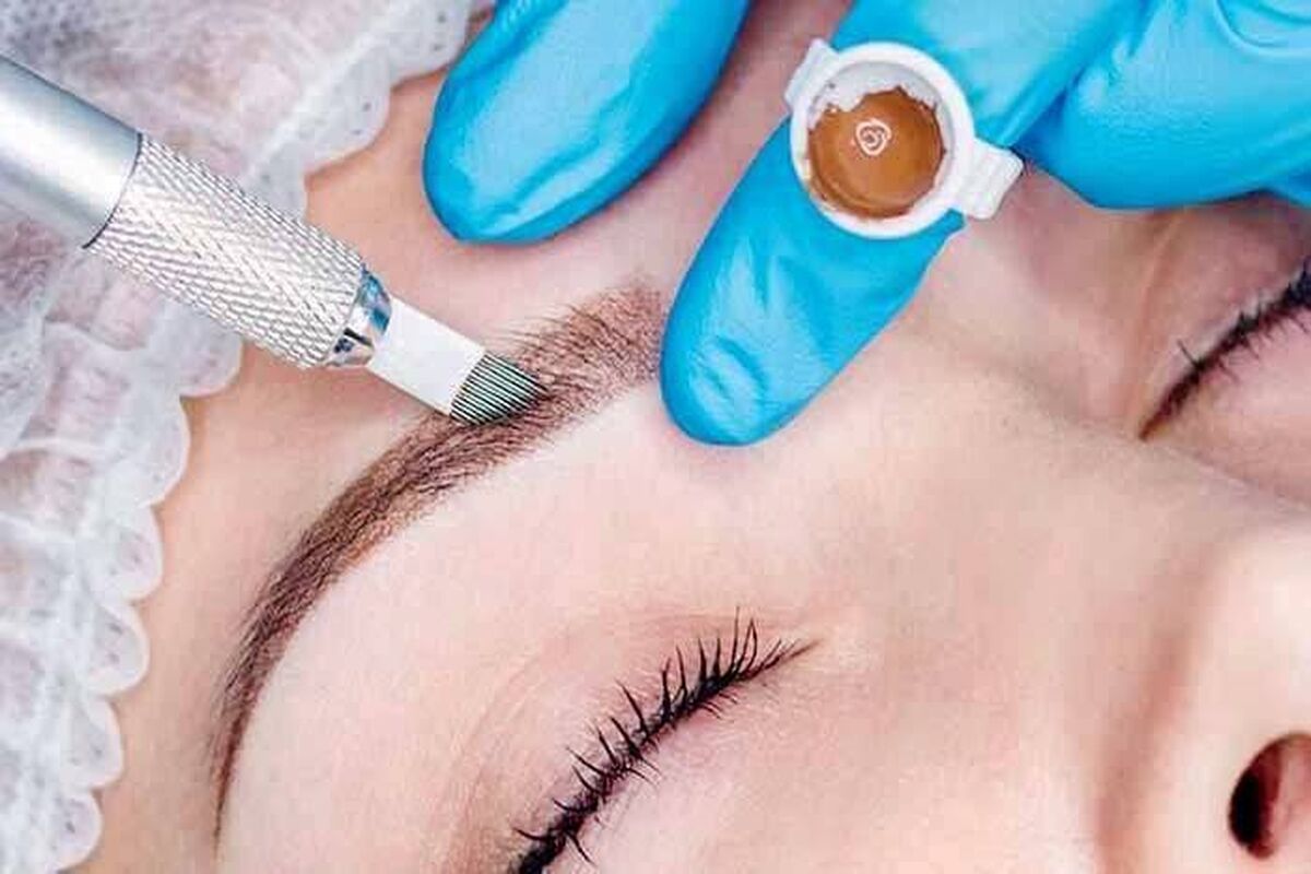 فرق فیبروز ابرو با میکروبلیدینگ | فیبروز ابرو برای چه کسانی مناسب است؟