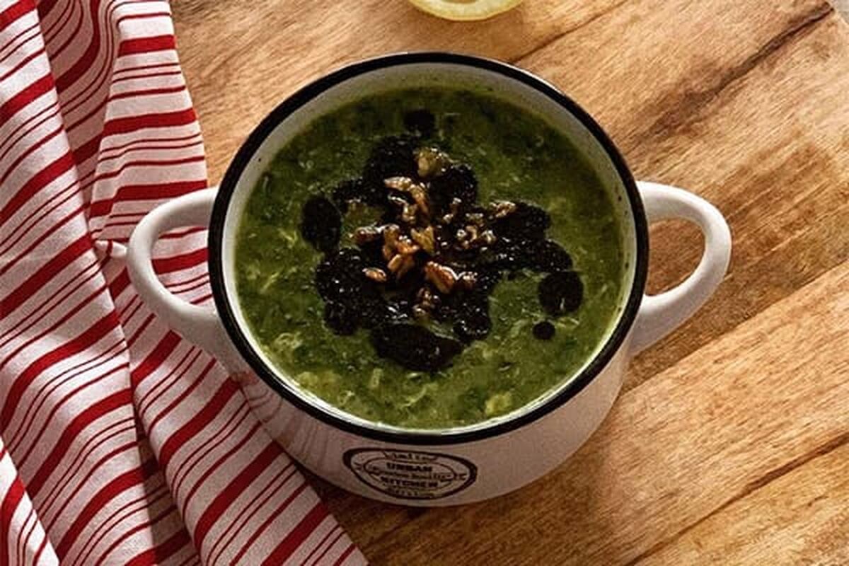 طرز تهیه آش اسفناج | راز پخت آش های خوشمزه