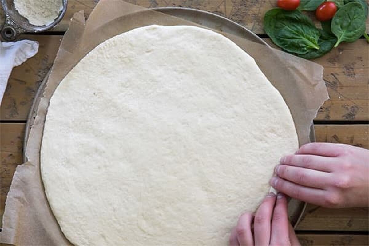 طرز تهیه خمیر پیتزا خانگی | خمیر پیتزا فوری