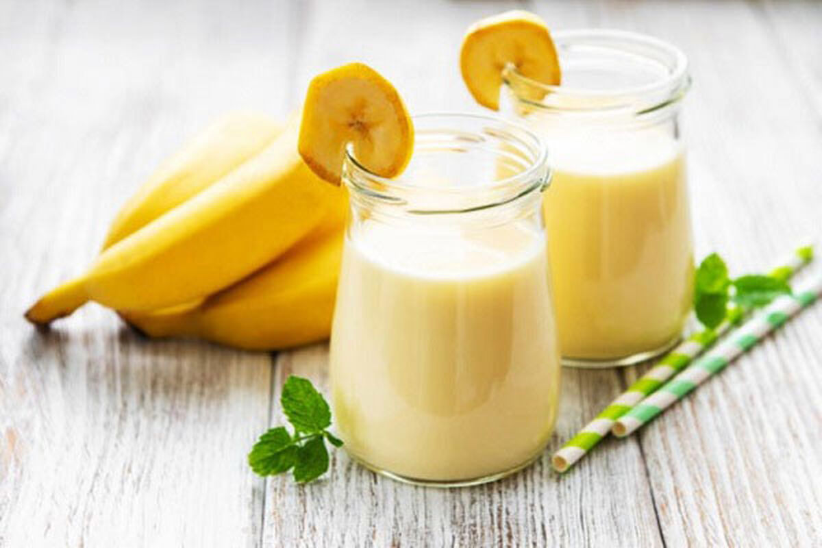 طرز تهیه شیر موز به روش کافی شاپی