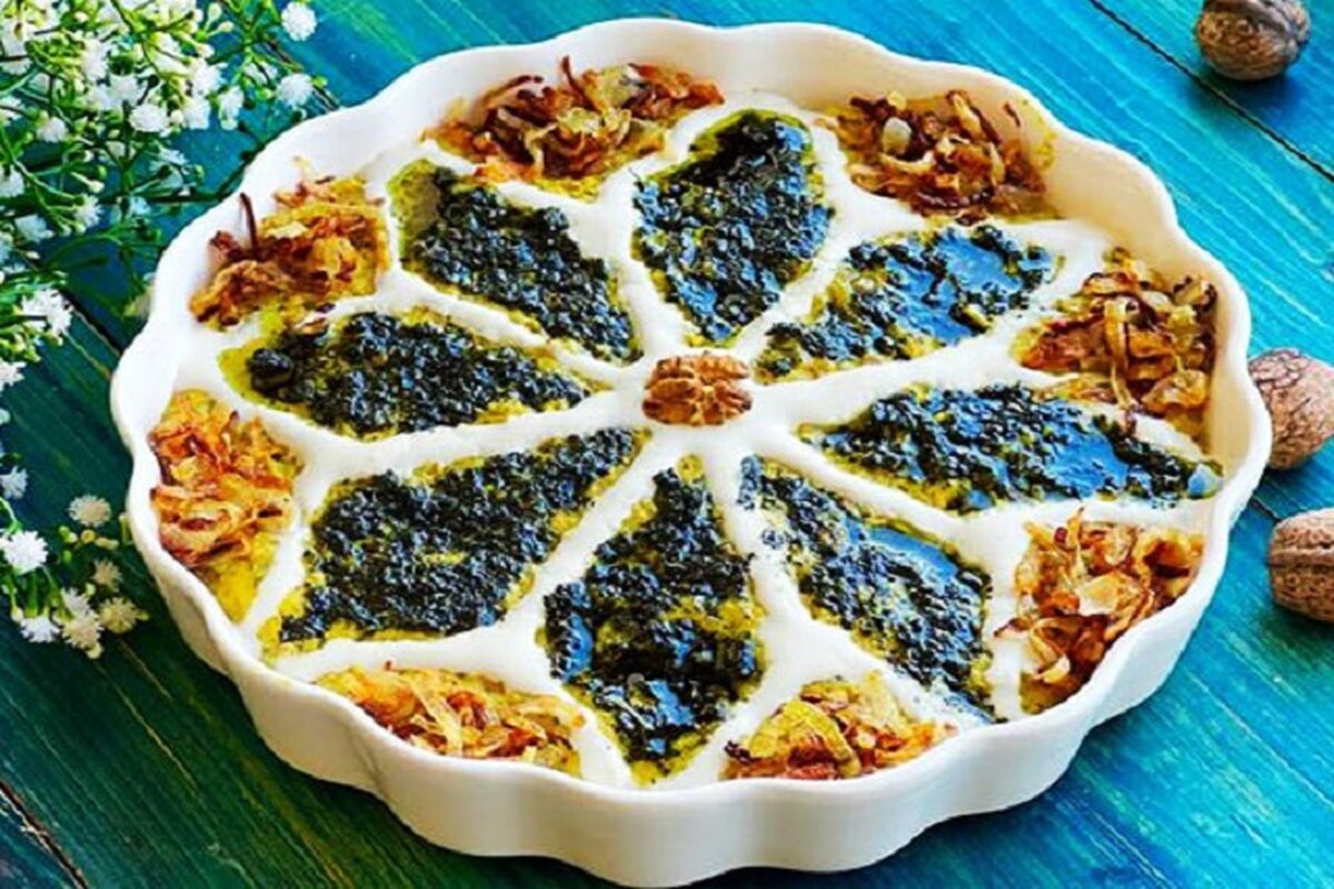 روش تهیه کشک سیب کرمانی | یک غذای فوری و خوشمزه