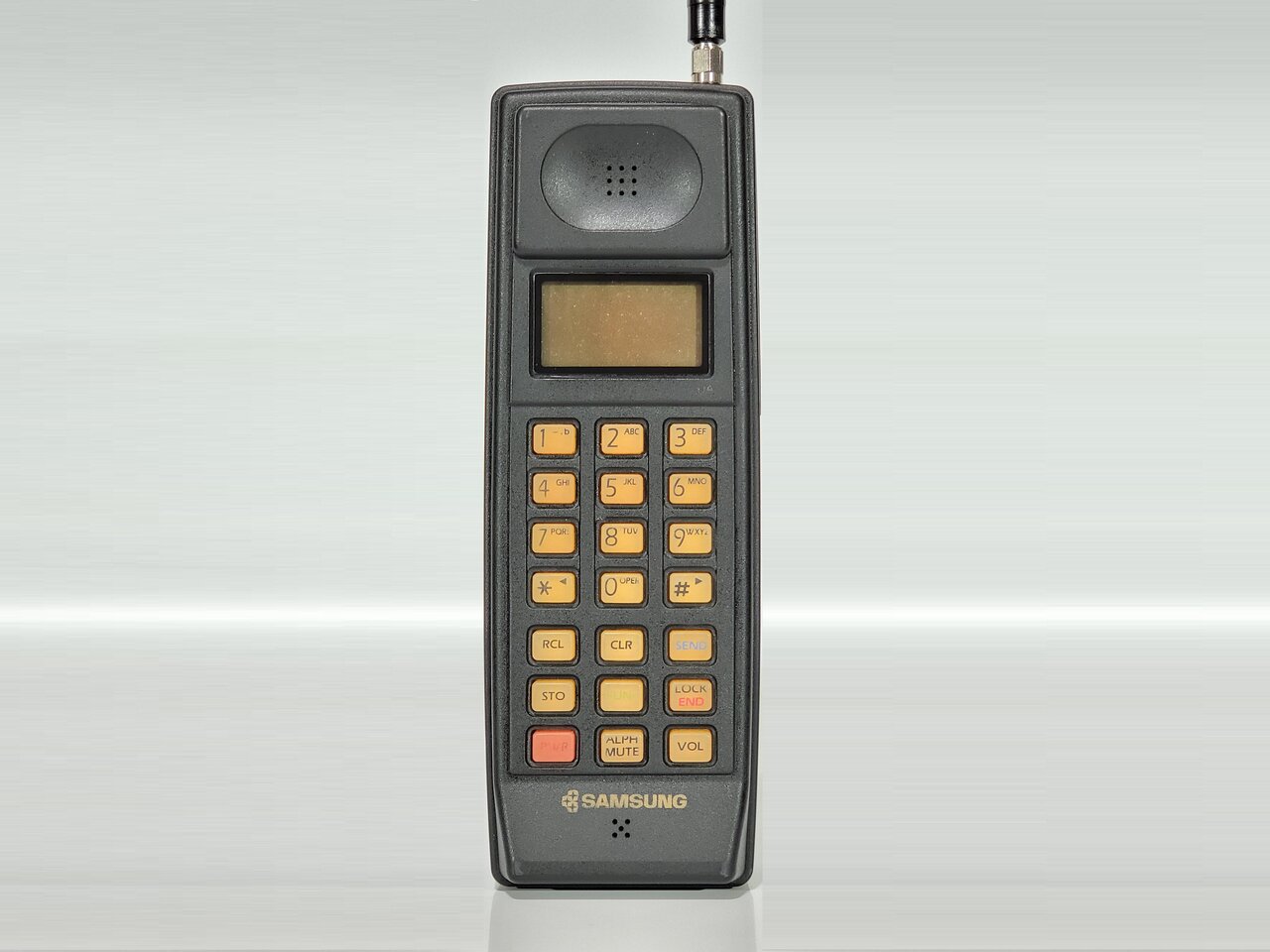 گوشی SH-100 سامسونگ