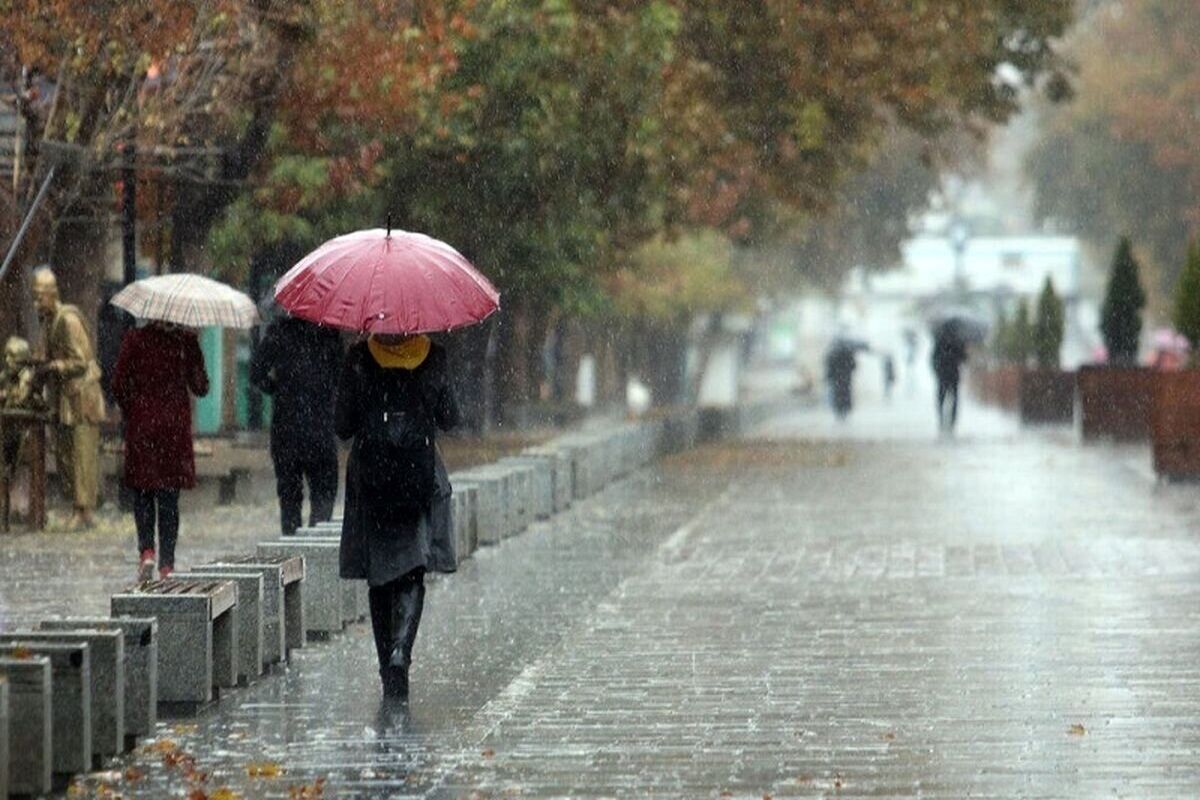 بارش باران در شرق کشور | افزایش آلاینده‌های جوی در شهرهای صنعتی