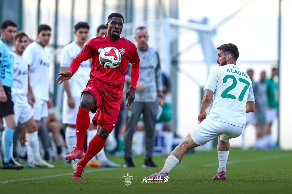 همه چشم‌ها به ستاره جدید پرسپولیس + عکس