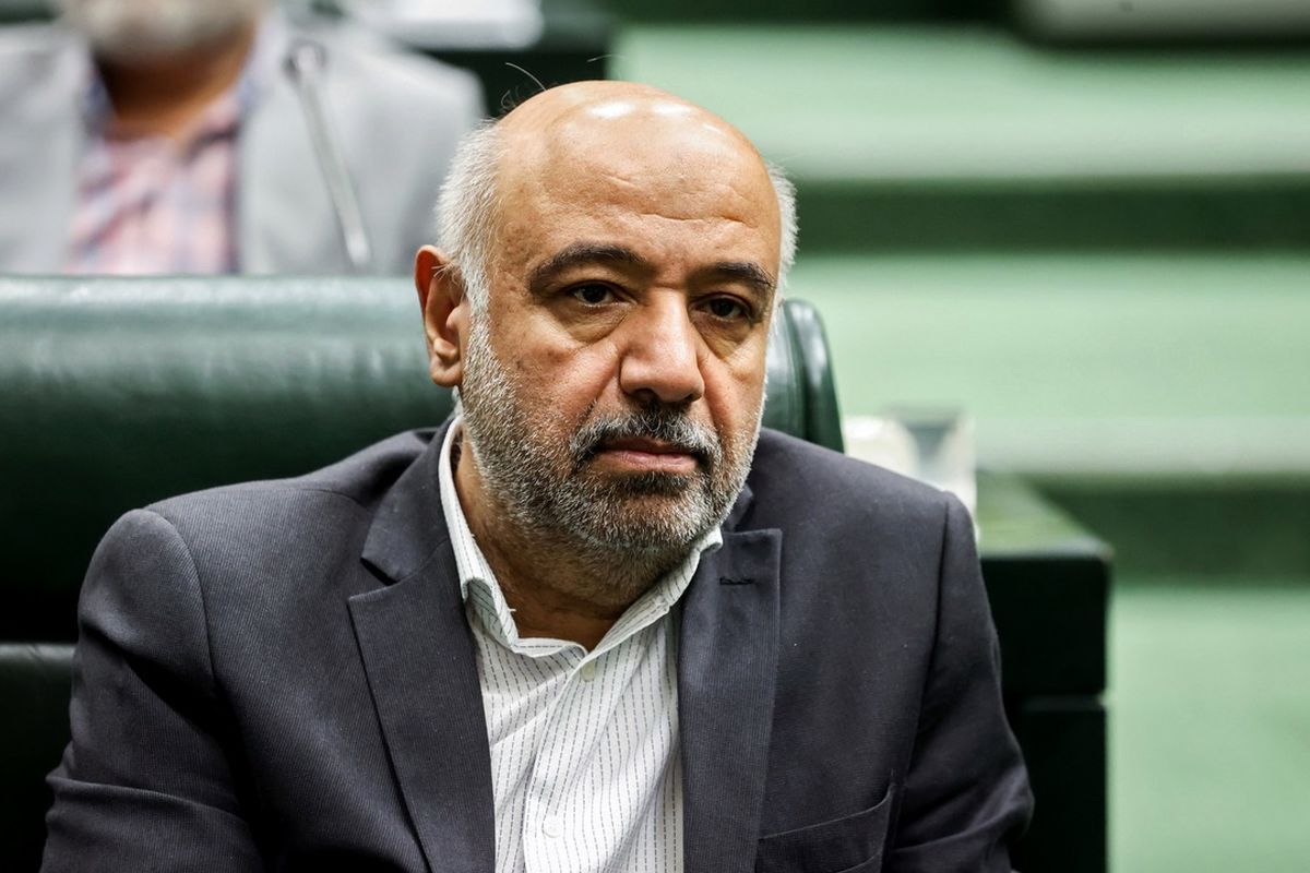 خبر خوش وزیر برای بازنشستگان کشوری | تعیین تکلیف این گروه از معلمان و فرهنگیان