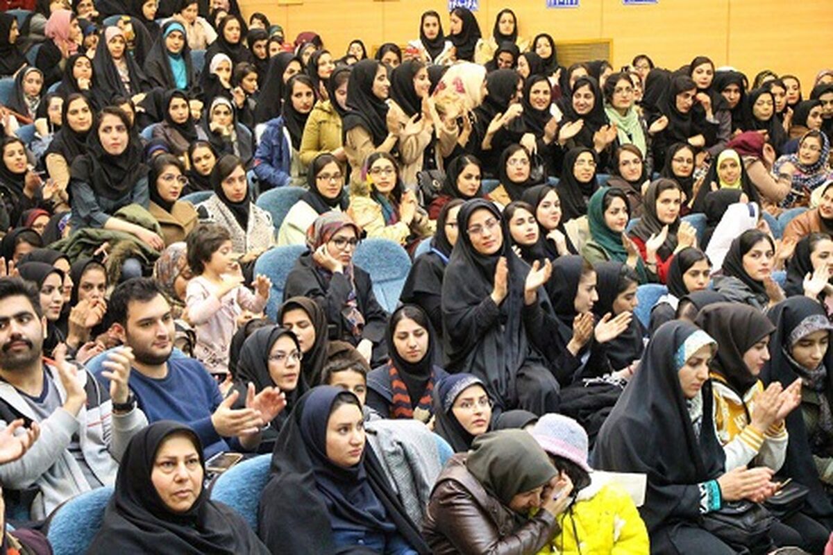ارائه وام بانکی به دانش‌آموزان به زودی