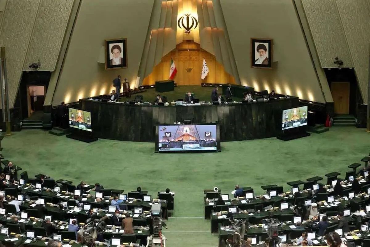 دستور جدید مجلس؛ باید بازنشستگان 90 درصد حقوق شاغلین را دریافت کنند| پرداخت رفاهی به بازنشستگان