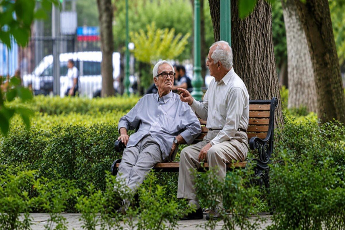خبر مهم برای بازنشستگان درباره تاخیر شش‌ماهه، حذف کمک معیشت و توقف افزایش مزایا