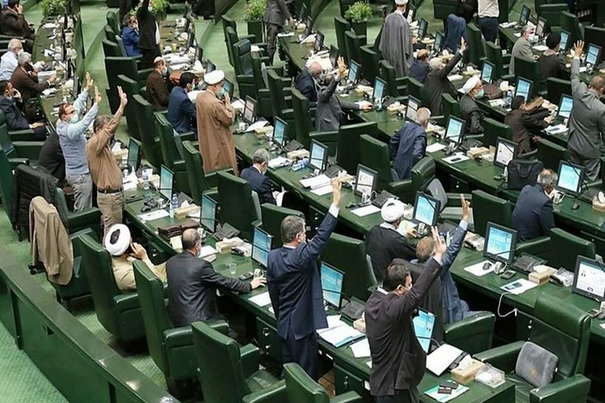 مجلس وارد عمل شد | خبر مهم درباره افزایش حقوق کارگران و بازنشستگان