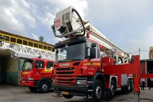 آموزش آتش‌نشانان داوطلب تهران در شرایط جنگی