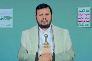 انتقاد رهبر یمن از نقش رسانه‌ای آمریکا در گمراه‌کردن ملت‌ها