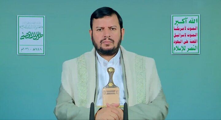 انتقاد رهبر یمن از نقش رسانه ای آمریکا در گمراه کردن ملت ها