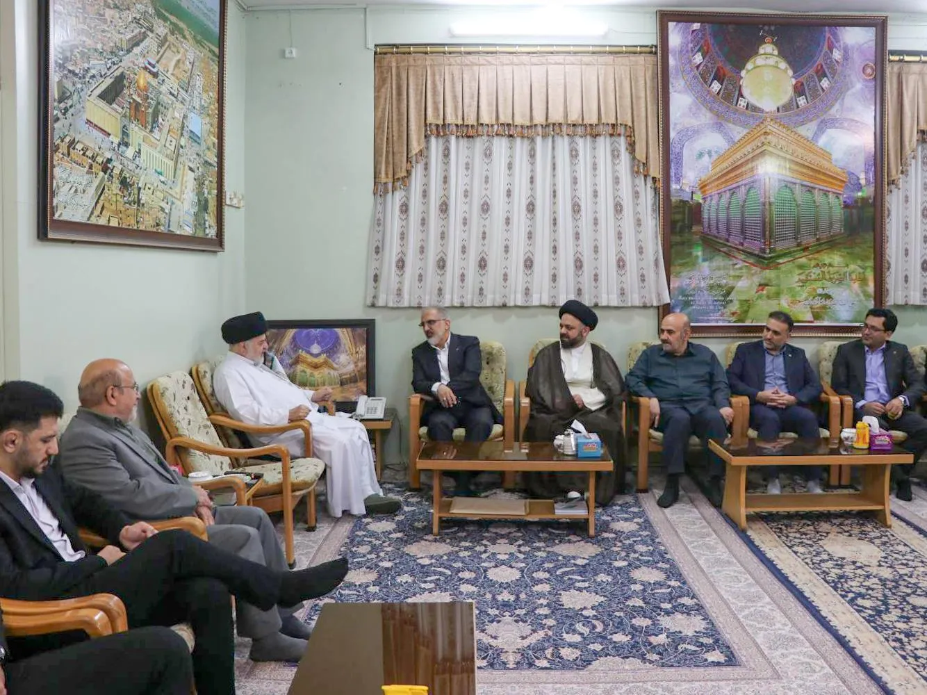 تأکید نماینده آیت الله سیستانی بر مدیریت کارآمد و تسهیل فرآیندهای بانکی دکتر خورسندیان بانک مسکن بیش از نیمی از بار تأمی