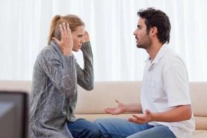تاثیر غر زدن مداوم بر روان و روابط اجتماعی