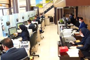 ترمیم حقوق کارکنان دولت؛ افزایش در نیمه دوم سال الزام قانونی ندارد