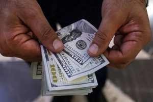 رشد نجومی قیمت‌ها در بازار ارز؛ دلار ۱۱۸ هزار تومان گران شد! +جدول
