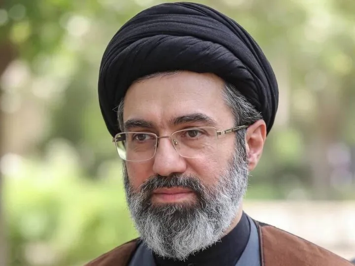 رهبر بر به روزرسانی بانک اهداف و پاسخ فوری به هر سطح تهدید تأکید کرد