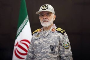 سرلشکر عبداللهی: برای تصمیم‌های احمقانه آمریکا و رژیم صهیونی لحظه‌شماری می‌کنیم