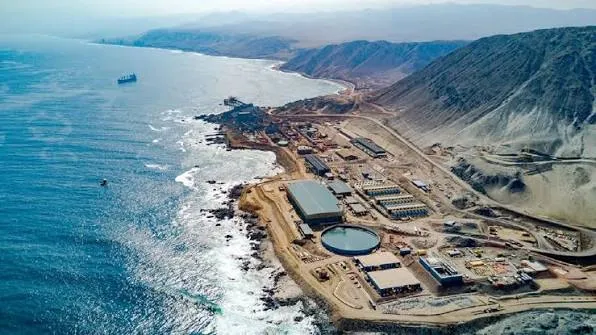 ظرفیت آب شیرین کن های کشور به ۶۰۰ هزار مترمکعب رسید ۳۰ طرح جدید در دستور کار