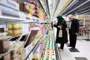 عرضه ۱۵ کالای اساسی با قیمت مصوب در ۱۰۸ میدان، ۱۸ فروشگاه شهروند و شهرزاد