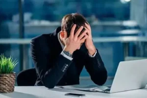 فرسودگی ذهنی زوج‌های شاغل؛ وقتی گفت‌وگو و تعادل کار و زندگی کم‌رنگ می‌شود