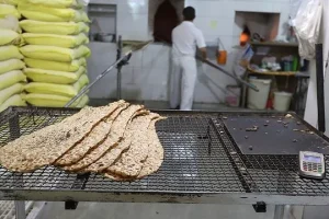 فروش وزنی نان سنگک ابتدا به‌صورت آزمایشی در تهران اجرا می‌شود