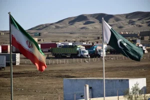 فعالیت تجاری در مرز ریمدان پس از رایزنی با پاکستان از سر گرفته شد