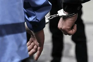 متهم به دو قتل و سرقت مسلحانه پس از ماه‌ها فرار دستگیر شد