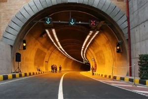هر دو دهانه تونل امیرکبیر امشب از ساعت ۲۳:۵۵ تا ۵ صبح مسدود است
