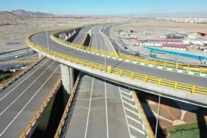 پل غیرهمسطح بزرگراه شهید آوینی پس از ۲۸ سال به خط پایان نزدیک شد