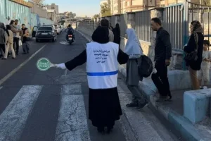 پلیس راهور تهران طرح مهرآفرینان را در معابر ۳۵۰ دبستان دخترانه اجرا کرد