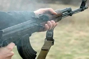 گلوله پدر عروس به کابل فشارقوی خورد؛ برق روستا چند ساعت قطع شد